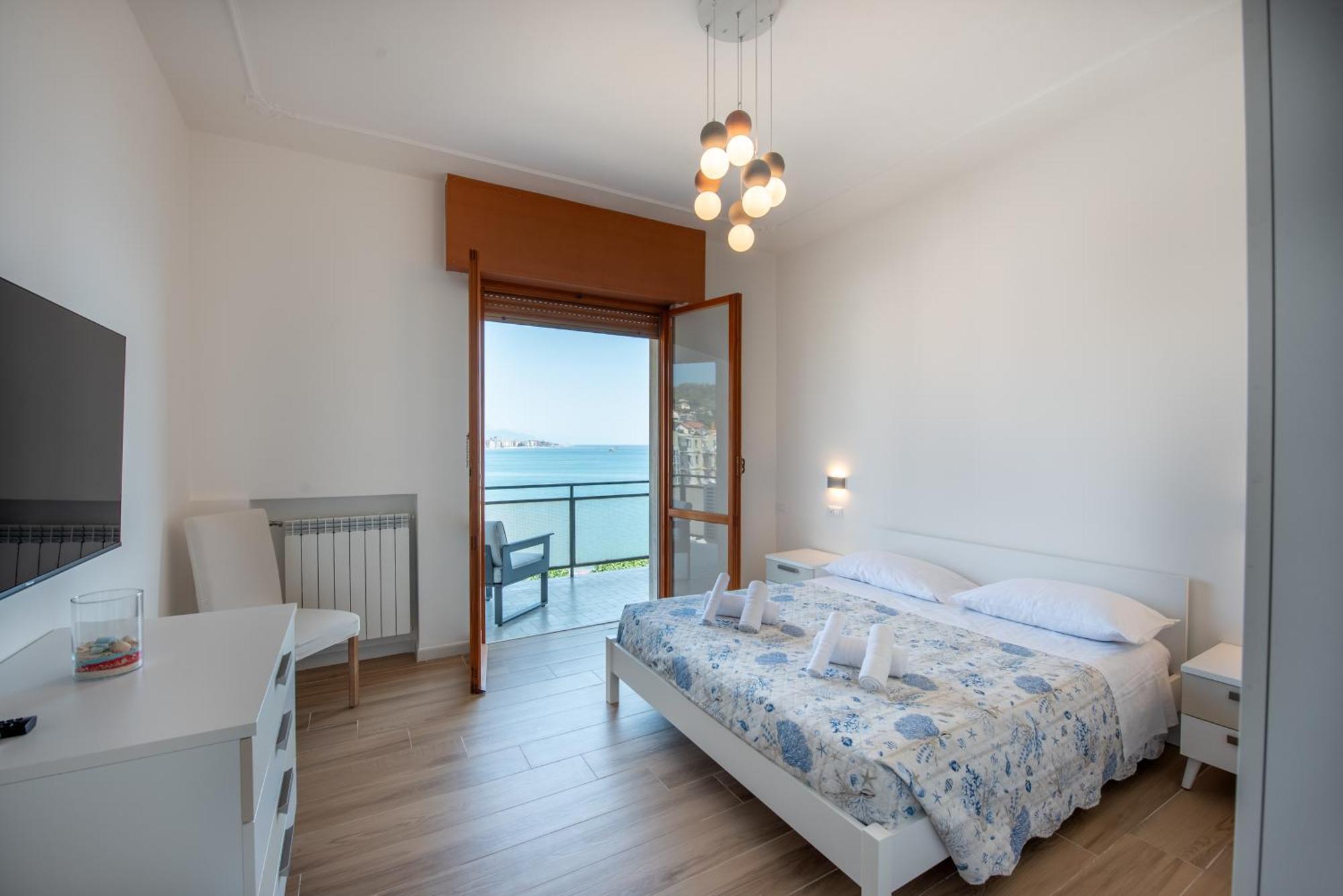 Apartamento You And The Sea Savona Exterior foto