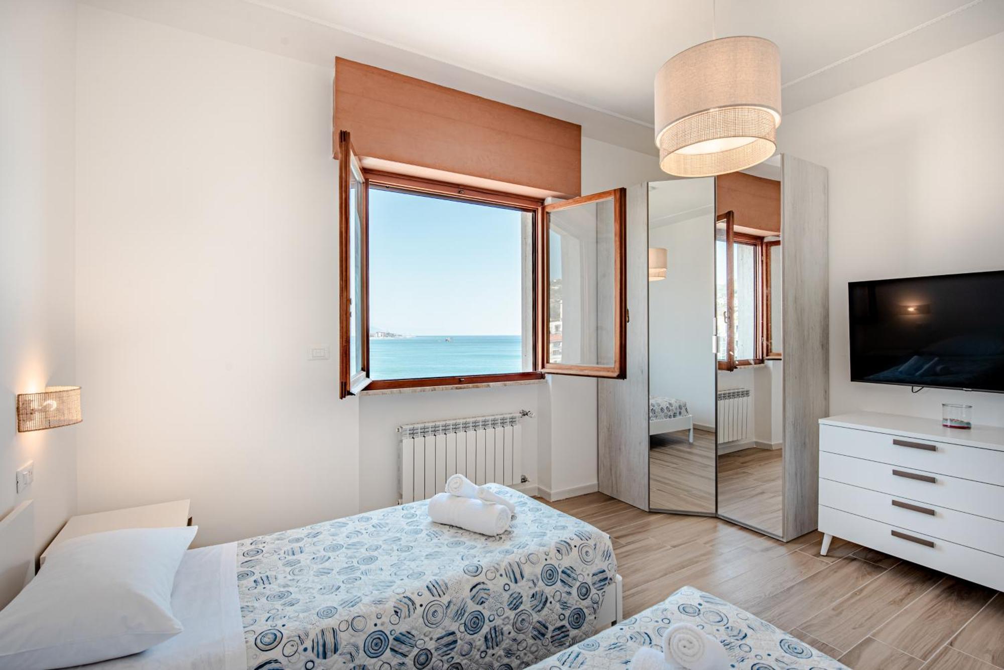 Apartamento You And The Sea Savona Exterior foto